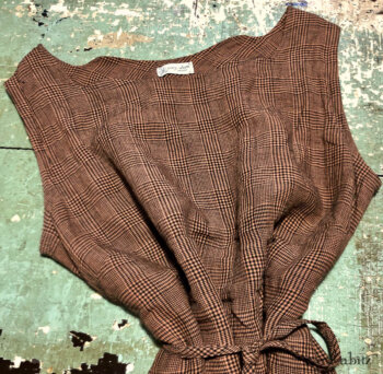 Harrison Frock in one of the finest plaid linens available in the world. Adorned with antique wooden composition buttons from the late 1800s.