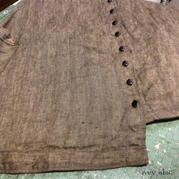 Bottom hem detail of the Porte Cochere Shirt Jacket. A favourite.